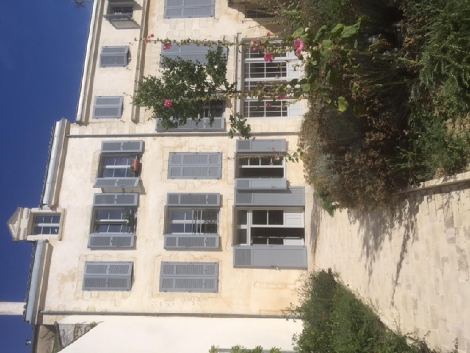 Grand T2 60 M² centre-ville La Rochelle